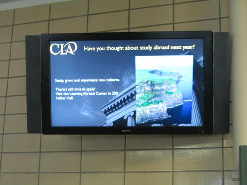 iboard液晶觸摸屏深耕教育市場，<a href='http://www.jsgfmy.com/webpage/tagsList.aspx?TagId=78'>多媒體信息發(fā)布</a>,<a href='http://www.jsgfmy.com/webpage/tagsList.aspx?TagId=133'>信息發(fā)布系統(tǒng)</a>,數(shù)字標(biāo)牌,<a href='http://www.jsgfmy.com/webpage/tagsList.aspx?TagId=31'>Digital Signage</a>