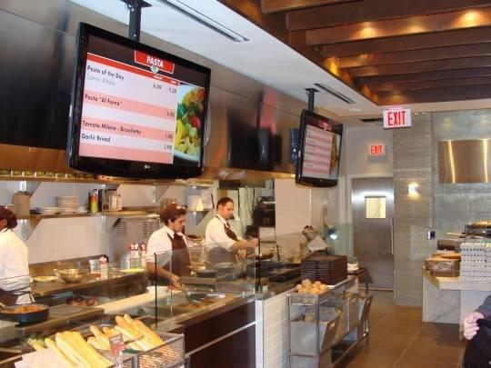 加拿大：電子屏媒體進(jìn)駐餐飲連鎖,信息顯示系統(tǒng),多媒體信息發(fā)布系統(tǒng),數(shù)字標(biāo)牌,digital signage