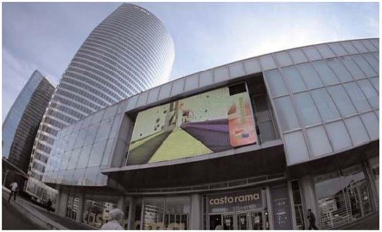 法國(guó)電視臺(tái)一臺(tái)同清晰頻道合作經(jīng)營(yíng)巴黎四季商業(yè)中心LED大屏幕,信息顯示系統(tǒng),多媒體信息發(fā)布系統(tǒng),<a href='http://www.jsgfmy.com/webpage/tagsList.aspx?TagId=377'>數(shù)字</a>標(biāo)牌,digital signage