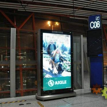 數(shù)字告示軟件向<a href='http://www.jsgfmy.com/webpage/tagsList.aspx?TagId=1595'>定制化</a>，<a href='http://www.jsgfmy.com/webpage/tagsList.aspx?TagId=1590'>標(biāo)準(zhǔn)化</a>發(fā)展,信息顯示系統(tǒng),多媒體信息發(fā)布系統(tǒng),數(shù)字告示,數(shù)字標(biāo)牌,digital signage