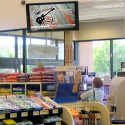 Advantage NW公司為其零售店和食品雜貨店廣告網(wǎng)絡(luò)安裝數(shù)字標(biāo)牌系統(tǒng),信息顯示系統(tǒng),多媒體信息發(fā)布系統(tǒng),數(shù)字告示,數(shù)字標(biāo)牌,digital signage