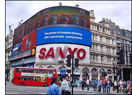 倫敦繁華中心地帶部署升級(jí)版LED,多媒體信息發(fā)布系統(tǒng),信息顯示系統(tǒng),數(shù)字標(biāo)牌,數(shù)字告示,digital signage