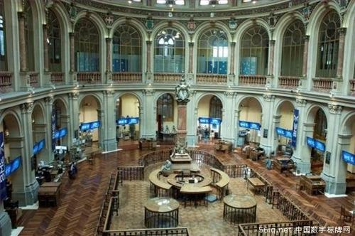 馬德里證券交易所啟用大型多媒體信息系統(tǒng),推進戶外廣告行業(yè)變革 還看數(shù)字標牌,聯(lián)網(wǎng)數(shù)字告示系統(tǒng),數(shù)字標牌,數(shù)字告示,信息顯示系統(tǒng),digital signage 馬德里證券交易所啟用大型多媒體信息系統(tǒng),推進戶外廣告行業(yè)變革 還看數(shù)字標牌,聯(lián)網(wǎng)數(shù)字告示系統(tǒng),數(shù)字標牌,數(shù)字告示,信息顯示系統(tǒng),digital signage