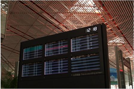 三星<a href='http://www.jsgfmy.com/webpage/tagsList.aspx?TagId=2061'>商用大屏</a>將領潮數(shù)字標牌產(chǎn)業(yè)發(fā)展