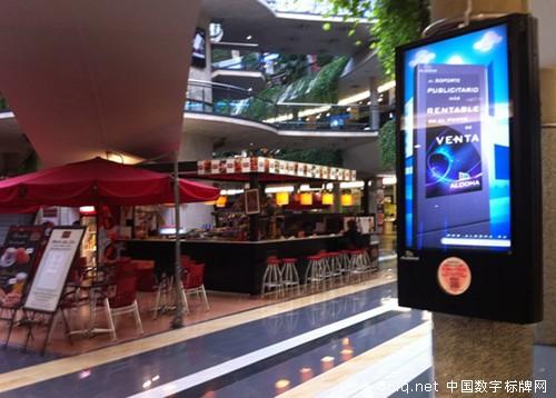 巴塞羅那城市數(shù)字標(biāo)牌豐富市民和游客數(shù)字體驗(yàn),多媒體信息發(fā)布系統(tǒng),數(shù)字告示,數(shù)字標(biāo)牌,信息顯示系統(tǒng),digital signage