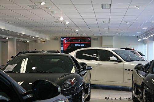 法拉利和瑪莎拉蒂經(jīng)銷商借數(shù)字標牌強化客戶體驗,多媒體信息發(fā)布系統(tǒng),聯(lián)網(wǎng)數(shù)字告示系統(tǒng),數(shù)字告示,數(shù)字標牌,信息顯示系統(tǒng),digital signage