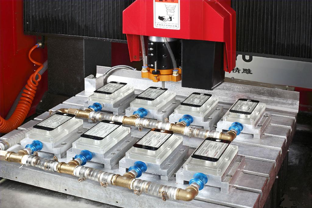 2013觸控技術(shù)OGS將技?jí)篒n-cell,信息顯示系統(tǒng),多媒體信息發(fā)布系統(tǒng),數(shù)字告示,數(shù)字標(biāo)牌,digital signage 2013觸控技術(shù)OGS將技?jí)篒n-cell,信息顯示系統(tǒng),多媒體信息發(fā)布系統(tǒng),數(shù)字告示,數(shù)字標(biāo)牌,digital signage