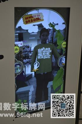 樂(lè)購(gòu)開(kāi)展新的數(shù)字標(biāo)牌部署和增強(qiáng)現(xiàn)實(shí)試點(diǎn),信息顯示系統(tǒng),多媒體信息發(fā)布系統(tǒng),數(shù)字標(biāo)牌,數(shù)字告示，digital signage