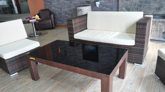 PMI擬態(tài)桌強(qiáng)勢(shì)來(lái)襲,時(shí)尚茶幾與科技互動(dòng)指尖切換,信息顯示系統(tǒng),多媒體信息發(fā)布系統(tǒng),數(shù)字標(biāo)牌,數(shù)字告示,digital signage PMI擬態(tài)桌強(qiáng)勢(shì)來(lái)襲,時(shí)尚茶幾與科技互動(dòng)指尖切換,信息顯示系統(tǒng),<a href='http://www.jsgfmy.com/webpage/tagsList.aspx?TagId=63'>多媒體</a>信息發(fā)布系統(tǒng),數(shù)字標(biāo)牌,數(shù)字告示,digital signage