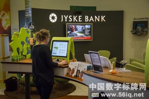 丹麥Jyske銀行在其網(wǎng)點(diǎn)引入700個數(shù)字標(biāo)牌終端,多媒體信息發(fā)布系統(tǒng),數(shù)字標(biāo)牌,數(shù)字告示，digital signage