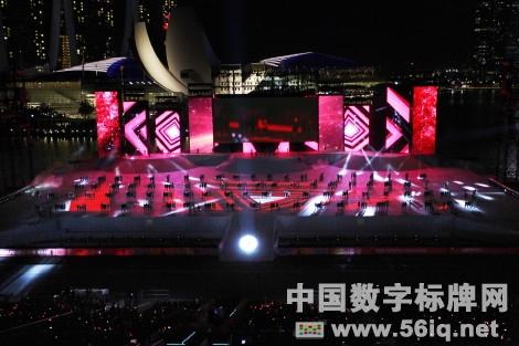新加坡49周年國慶慶典數(shù)字技術照亮璀璨星空,多媒體信息發(fā)布系統(tǒng),數(shù)字標牌,數(shù)字告示，digital signage