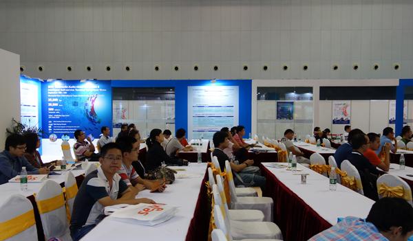 ,多媒體信息發(fā)布系統(tǒng),數(shù)字標牌,數(shù)字告示，digital signage