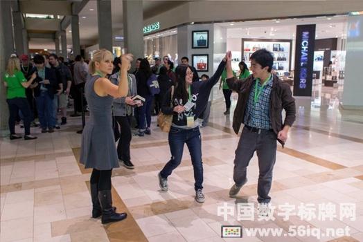 微軟Titanfall零售發(fā)布摘得銀獎(jiǎng),多媒體信息發(fā)布系統(tǒng),數(shù)字標(biāo)牌,數(shù)字告示,digital signage 微軟Titanfall零售發(fā)布摘得銀獎(jiǎng),多媒體信息發(fā)布系統(tǒng),數(shù)字標(biāo)牌,數(shù)字告示,digital signage