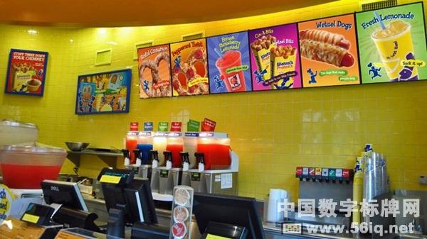 椒鹽卷餅連鎖店使用數(shù)字標(biāo)牌演繹產(chǎn)品故事,多媒體信息發(fā)布系統(tǒng),數(shù)字標(biāo)牌,數(shù)字告示，digital signage