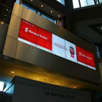 數(shù)字標(biāo)牌解決方案革新豐業(yè)銀行旗艦支行,多媒體信息發(fā)布系統(tǒng),數(shù)字標(biāo)牌,數(shù)字告示,digital signage 數(shù)字標(biāo)牌解決方案革新豐業(yè)銀行旗艦支行,多媒體信息發(fā)布系統(tǒng),數(shù)字標(biāo)牌,數(shù)字告示,digital signage