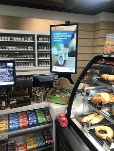 加油站便利店<a href='http://www.jsgfmy.com/webpage/tagsList.aspx?TagId=1924'>廣告屏</a>，提供品牌優(yōu)惠,多媒體信息發(fā)布系統(tǒng),數(shù)字標(biāo)牌,數(shù)字告示，digital signage