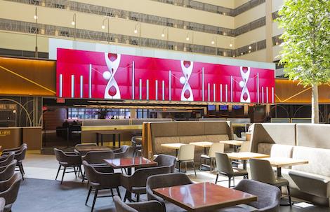 LED讓紐約馬奎斯萬(wàn)豪酒店煥然一新,多媒體信息發(fā)布系統(tǒng),數(shù)字標(biāo)牌,數(shù)字告示，digital signage