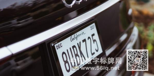 在加州|電子車(chē)牌合法化，多媒體信息發(fā)布系統(tǒng)，數(shù)字標(biāo)牌，數(shù)字告示，digital signage
